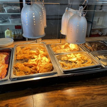 Matthews Cafeteria - Southern Near Me - Tucker, Georgia