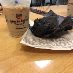 Gloria Jeans Coffees