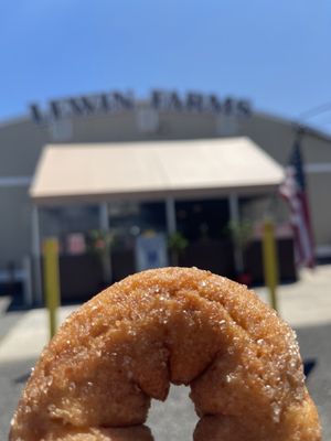 Lewin Farms by null