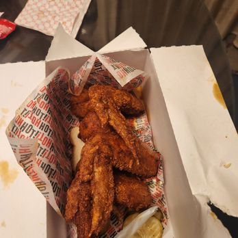Howlin' Ray's - 3 wings and fries. - Southern Near Me - Las Vegas, Nevada