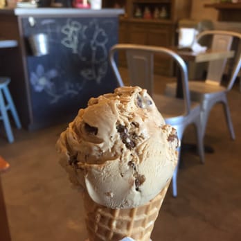 Sweet Firefly - Coffee toffee - Ice Cream & Frozen Yogurt Near Me - Richardson, Texas