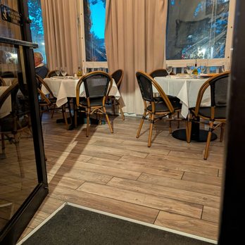 DiFebos - Rehoboth Beach - Porch - Seafood Near Me - Rehoboth Beach, Delaware DiFebos - Rehoboth Beach - Porch - Seafood Near Me - Rehoboth Beach, Delaware
