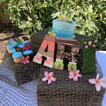 Cake Among Us - Desserts Near Me - Rancho Cucamonga, California