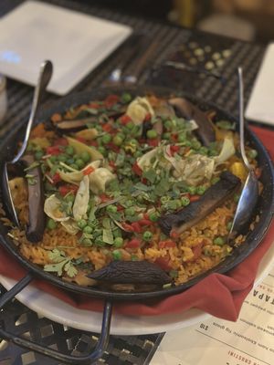 España Restaurant & Tapas by null