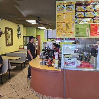 Los Favoritos - Mexican Near Me - Gilbert, Arizona Los Favoritos - Mexican Near Me - Gilbert, Arizona