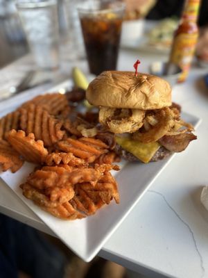 New Vintage Grill Truxtun by null