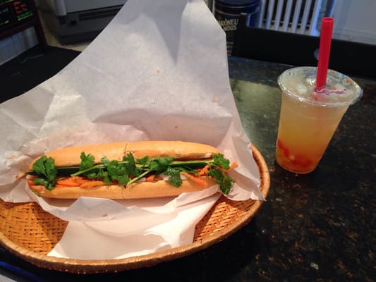 Simply Banh Mi by null