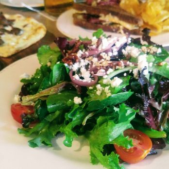 RANGE kitchen & tap - House Salad - New American Near Me - Roseville, California RANGE kitchen & tap - House Salad - New American Near Me - Roseville, California