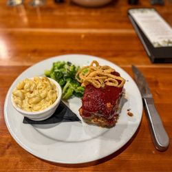 Black Canyon Restaurant - Black Canyon Meatloaf