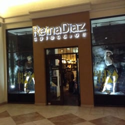 Reina Díaz Colección - Fachada, entrada.
