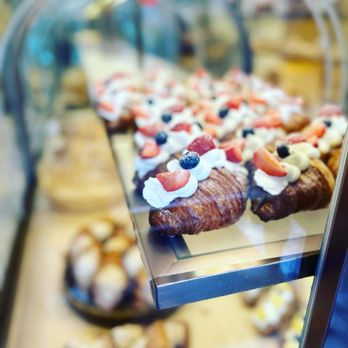 Shakalaka Bakery - Mix battery Cullen croissants - Bakeries Near Me - Flushing, New York Shakalaka Bakery - Mix battery Cullen croissants - Bakeries Near Me - Flushing, New York