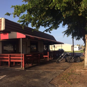 The Boar's Nest Saloon - the outside of the restaurant - Sports Bars Near Me - Oakland Park, Florida The Boar's Nest Saloon - the outside of the restaurant - Sports Bars Near Me - Oakland Park, Florida