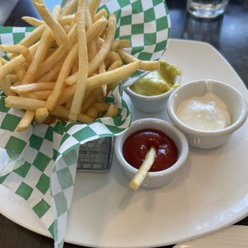 Cinema Grill - Regular French Fries - Comfort Food Near Me - Alameda, California