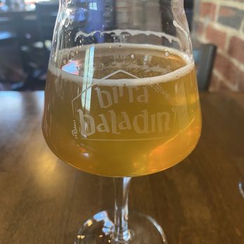 Bella Napoli Pizzeria - Great Italian beer - Italian Near Me - Nashville, Tennessee