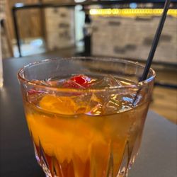 Valley Sports Bar - Woodford old fashion