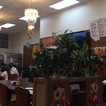 Ying Kee Restaurant - Inside - Cantonese Near Me - Oakland, California Ying Kee Restaurant - Inside - Cantonese Near Me - Oakland, California