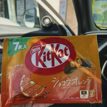 Poke Etc - chocolate orange kitkat 10/10 - Hawaiian Near Me - National City, California