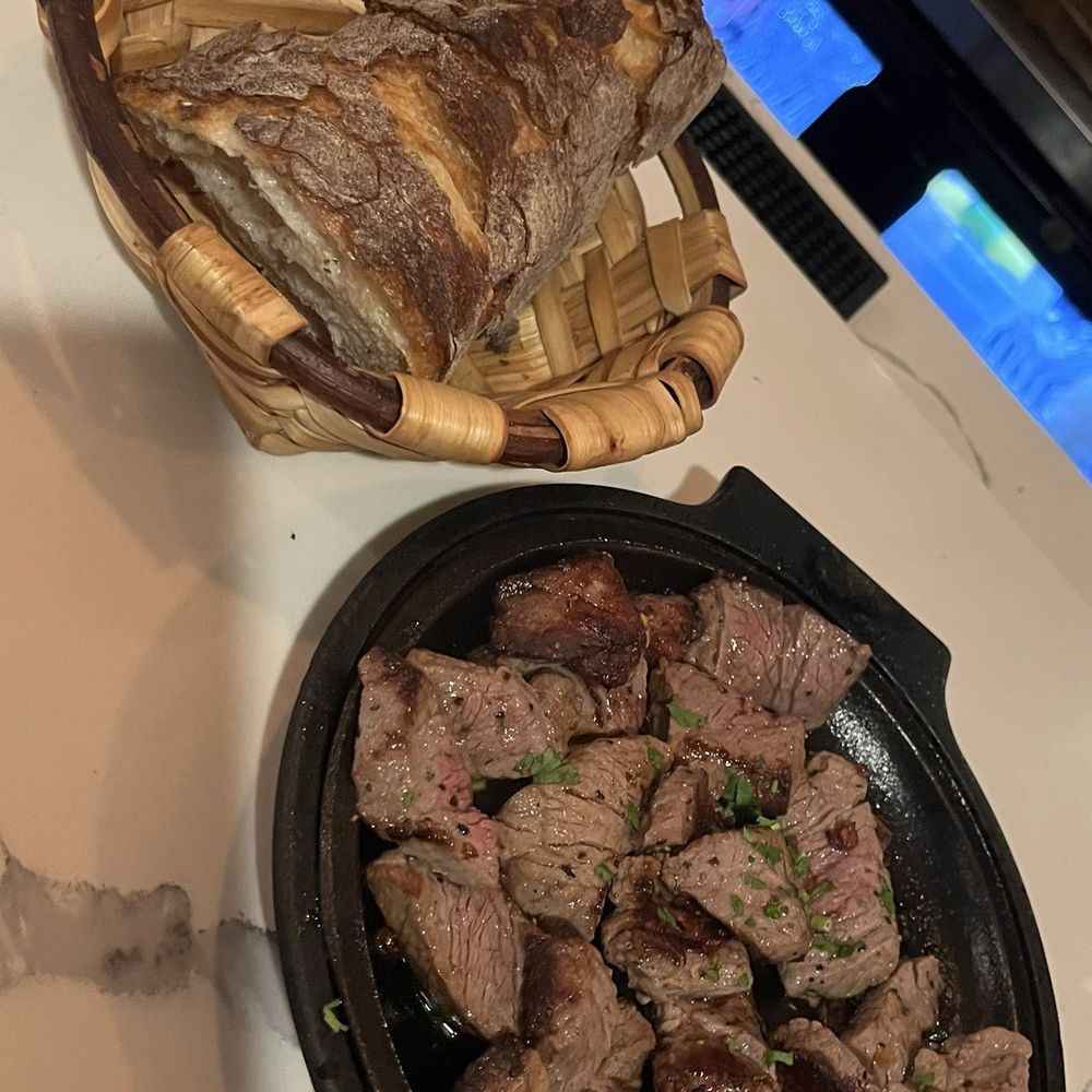 Basque Tapas Bar - Filet mignon tapas - Tapas Bars Near Me - Piermont, New York Basque Tapas Bar - Filet mignon tapas - Tapas Bars Near Me - Piermont, New York