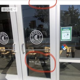 If you look close enough you can see an employee just sitting down staring at everyone! Didn't get in until 11:00. If you look close enough you can see an employee just sitting down staring at everyone! Didn't get in until 11:00.