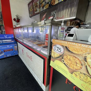 Curry Time - Interior - Indian Near Me - El Monte, California Curry Time - Interior - Indian Near Me - El Monte, California
