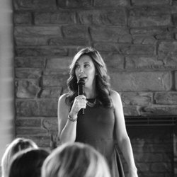 Psychic/Medium Kelli Miller - Live Audience Reading