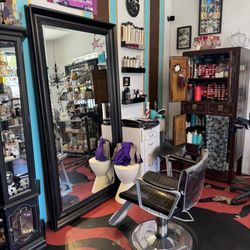 The Bad Kittie Salon