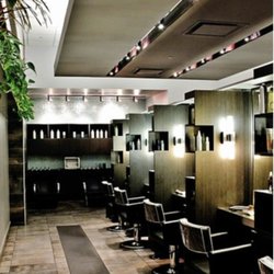 Spa Bleu - Come visit our beautiful South Barrington location for haircuts, highlights, and styling from the best salon in Cook County, Illinois.
