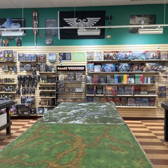 Dragon's Lair Comics & Fantasy - Games - Comic Books Near Me - Austin, Texas