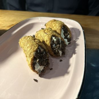 Watch Hill Proper - Cannolis- our least favorite dish of the night but I think we discovered we aren't cannoli people - Cocktail Bars Near Me - Louisville, Kentucky