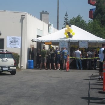 The Bruery - 1st Anniversary - Waiting in line - Breweries Near Me - Placentia, California The Bruery - 1st Anniversary - Waiting in line - Breweries Near Me - Placentia, California