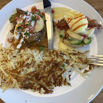 Broken Yolk Cafe - Eggs Benedict - Breakfast & Brunch Near Me - Henderson, Nevada Broken Yolk Cafe - Eggs Benedict - Breakfast & Brunch Near Me - Henderson, Nevada