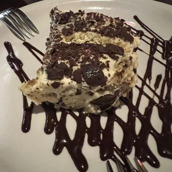 Novo Cafe - House Made Tiramisu - Italian Near Me - Burbank, California Novo Cafe - House Made Tiramisu - Italian Near Me - Burbank, California