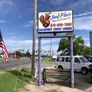 Jim's Place - a sign for a restaurant - American Near Me - Ashdown, Arkansas