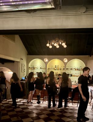 Galerie on Sunset by null