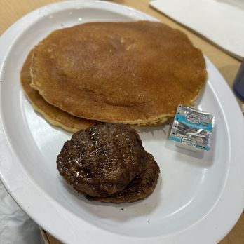 Beach Diner Mandarin - The pancakes with turkey sausage. So yummy! - Diners Near Me - Jacksonville, Florida