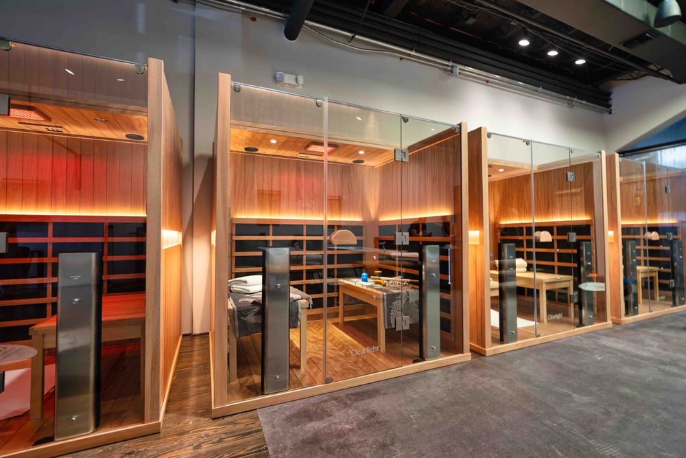 LOYLY SAUNA LOUNGE Updated September 2024 14 Photos 1210 W Clay