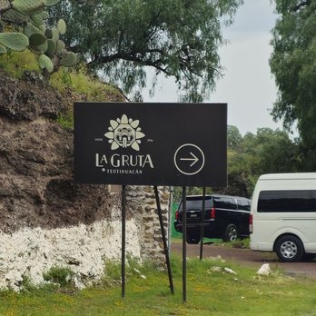La Gruta - 2024-10-3 Entrance - Mexican Near Me - Teotihuacán de Arista, MEX