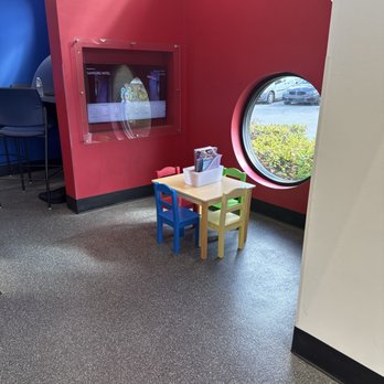 Tire Discounters - Children's area with books and cartoons - Tires Near Me - Noblesville, Indiana
