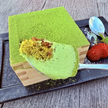 Gaburi Chicken - Matcha Tiramisu. - Izakaya Near Me - Torrance, California Gaburi Chicken - Matcha Tiramisu. - Izakaya Near Me - Torrance, California