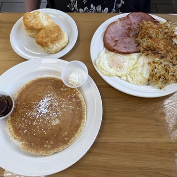 Meles Diner - Build your own breakfast with ham, hashbrowns, over easy eggs, biscuits, and pancake. - Diners Near Me - Evansville, Indiana