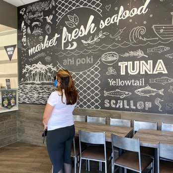 Ahipoki - Waiting area - Hawaiian Near Me - Riverside, California Ahipoki - Waiting area - Hawaiian Near Me - Riverside, California