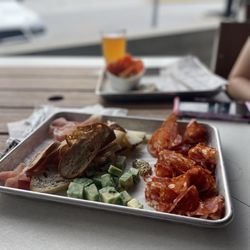 The Cook's Station - Cheese and meat platter