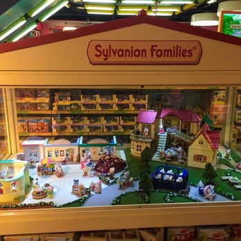 Hamleys - Toy Stores Near Me - London, XGL Hamleys - Toy Stores Near Me - London, XGL