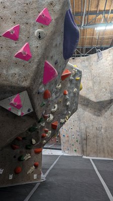 Edgeworks Climbing - Tacoma