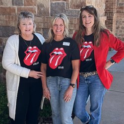Wise-Lee Orthodontics - Our NEW ROLLING STONE shirts are in!