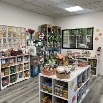 Sunshine Rabbit Center - So many rabbit goodies from treats, pellets, hideouts and so much more - Pet Groomers Near Me - Long Beach, California Sunshine Rabbit Center - So many rabbit goodies from treats, pellets, hideouts and so much more - Pet Groomers Near Me - Long Beach, California