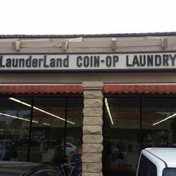 Bob's Laundromat - Front