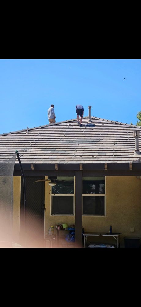 Slide of Mckay's Roofing