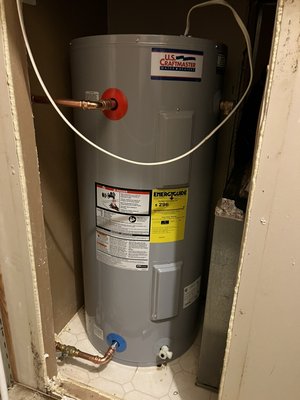 The Plumbing Guy Logo