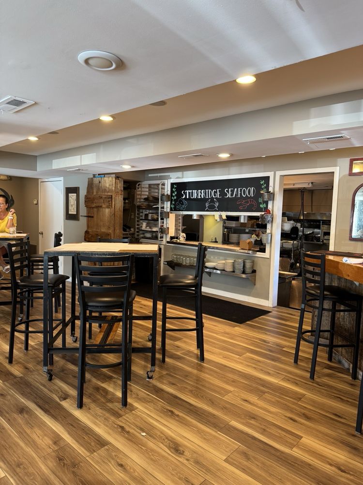 Sturbridge Seafood - Inside - Seafood Near Me - Sturbridge, Massachusetts
